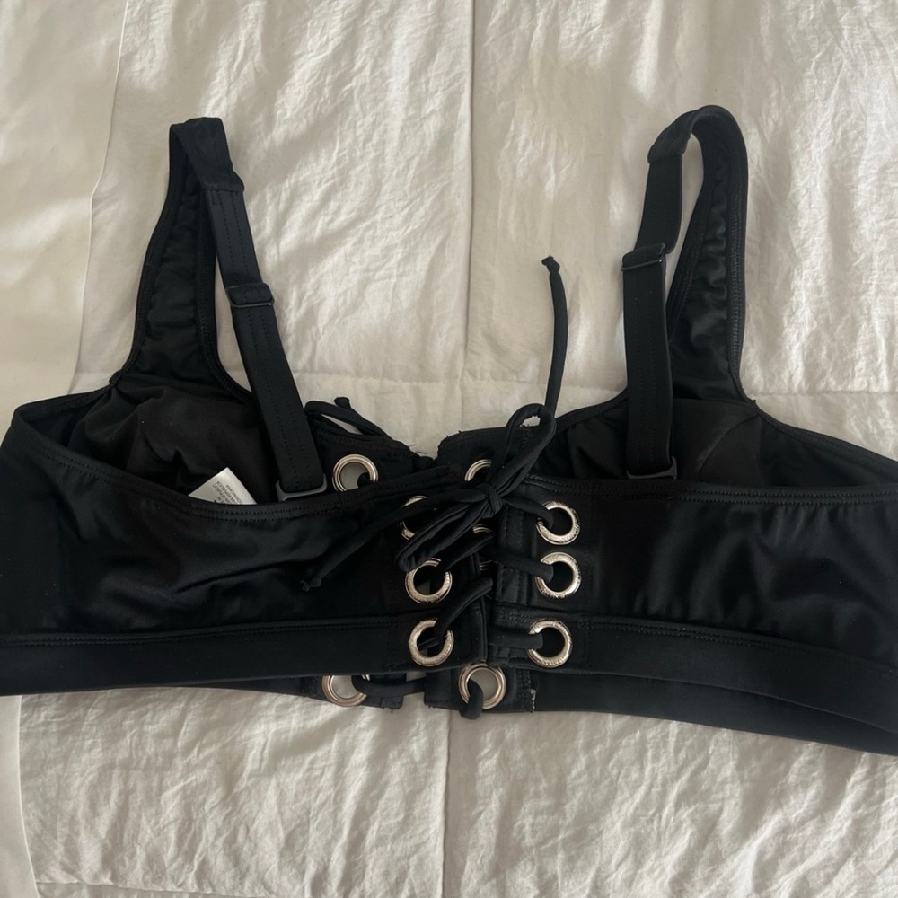VENUS Black Lace-Front Bikini Top